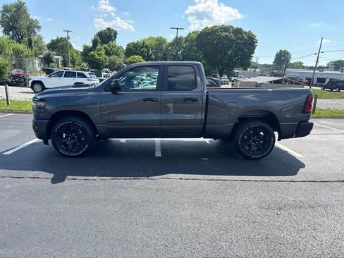 New 2026 RAM 1500 Express AWD/4WD image 4
