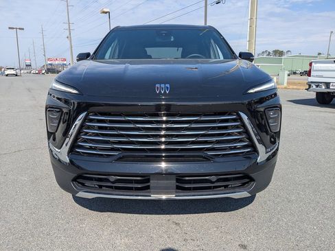 Used 2025 Buick Enclave Preferred image 9