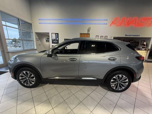 Used 2024 Buick Envision Preferred image 4