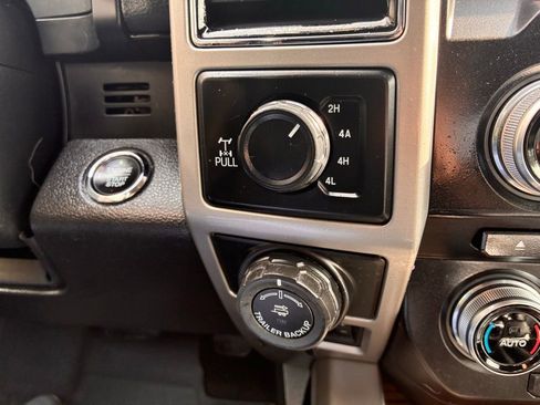 Used 2018 Ford F150 Lariat w/ Equipment Group 502A Luxury image 31