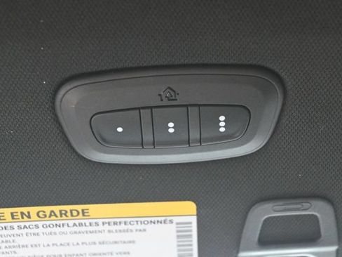 Used 2021 Jeep Grand Cherokee L Overland w/ Advanced Protech Group III AWD/4WD image 32