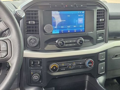 Used 2021 Ford F150 XL w/ Trailer Tow Package image 9