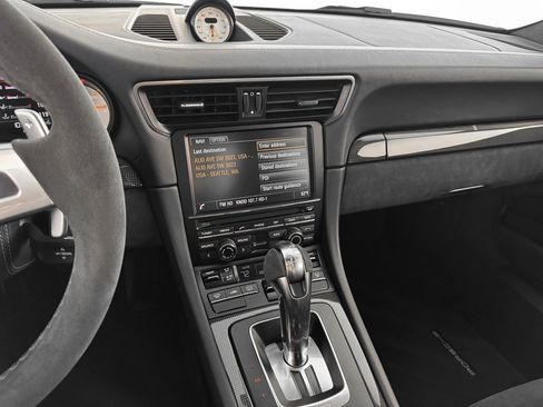 Used 2016 Porsche 911 GT3 image 21
