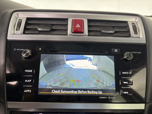Used 2015 Subaru Outback 2.5i Limited AWD/4WD image 19