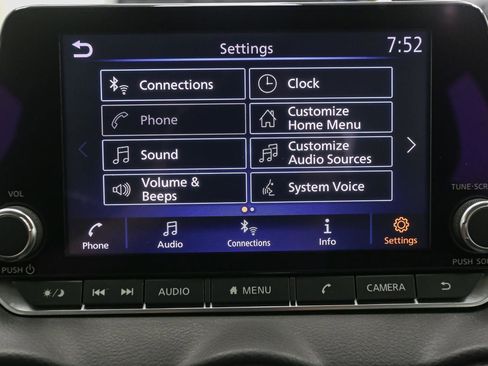 Used 2020 Nissan Sentra SR w/ Premium Package FWD image 27
