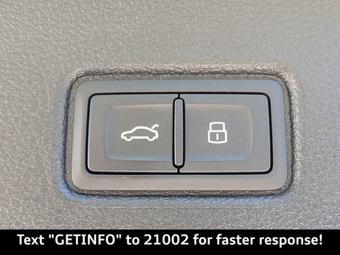 Certified 2025 Audi Q7 2.0T Premium w/ Convenience Plus Package image 16