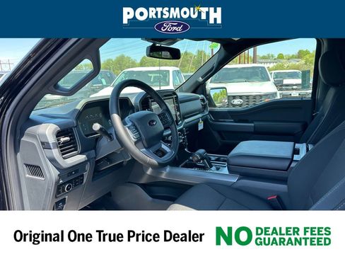 New 2025 Ford F150 XLT w/ Equipment Group 302A MID image 3
