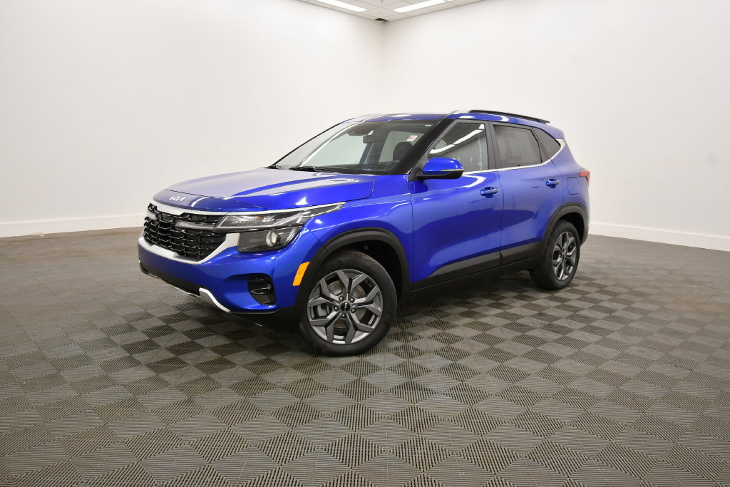 Certified 2024 Kia Seltos S AWD/4WD image 2