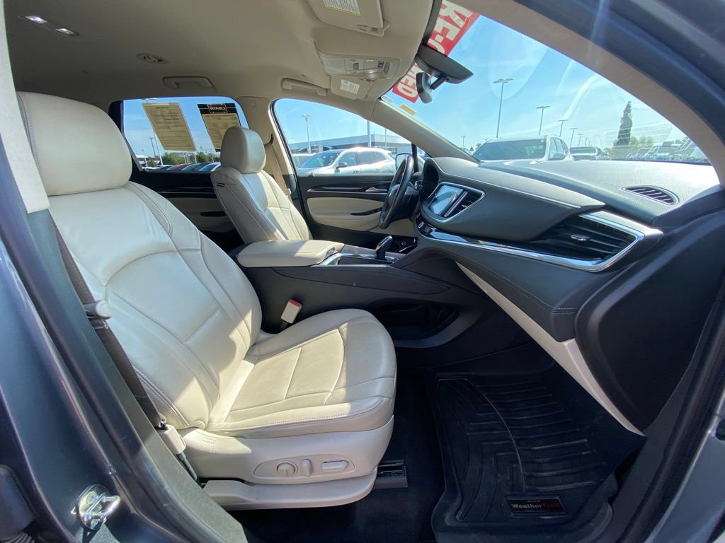 Used 2018 Buick Enclave Essence FWD image 30