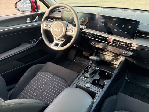 Used 2025 Kia K5 LXS image 14
