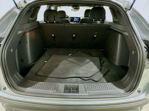 Certified 2026 Chevrolet Trax RS w/ Sunroof Package image 28