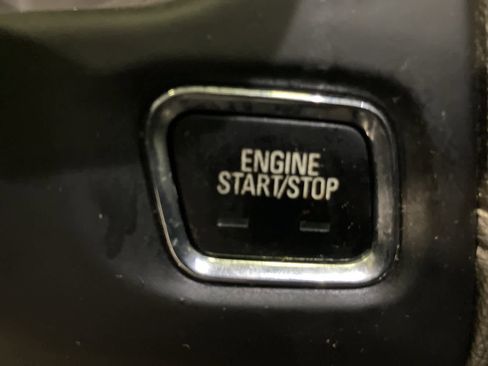 Used 2019 GMC Acadia SLT image 19