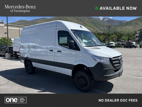 New 2025 Mercedes-Benz Sprinter 2500 image 1