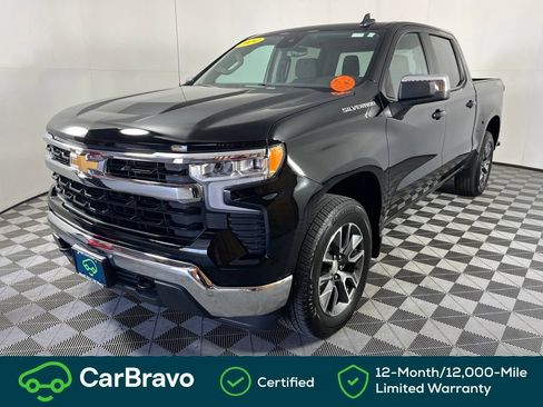 Used 2024 Chevrolet Silverado 1500 LT AWD/4WD image 10