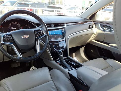 Used 2017 Cadillac XTS Luxury image 5