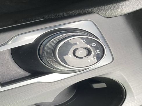 Certified 2023 Ford Escape SE image 33