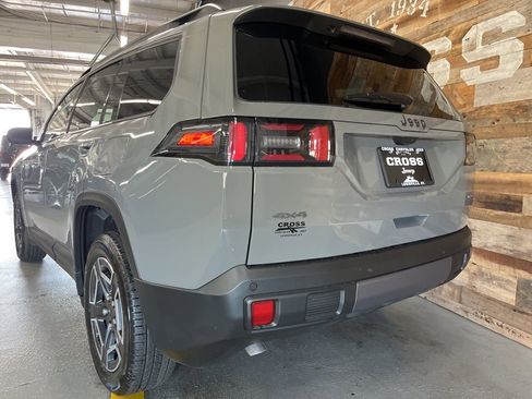 New 2026 Jeep Cherokee Laredo AWD/4WD image 22