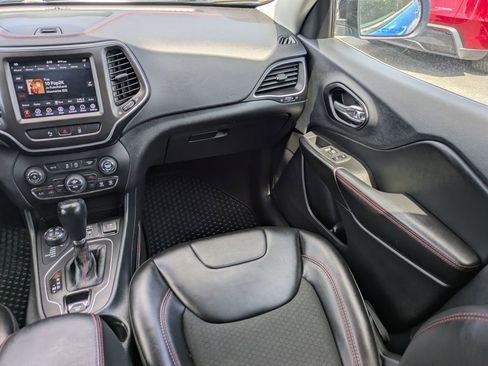 Used 2022 Jeep Cherokee Trailhawk w/ Trailer Tow Group image 19