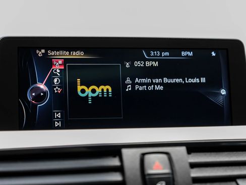 Used 2015 BMW M4 Coupe image 29