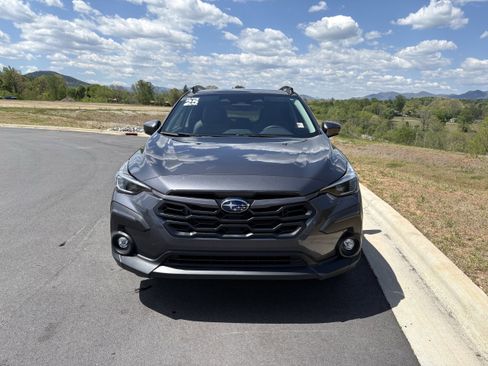 Certified 2025 Subaru Crosstrek 2.5i Limited w/ Popular Package #3A AWD/4WD image 2