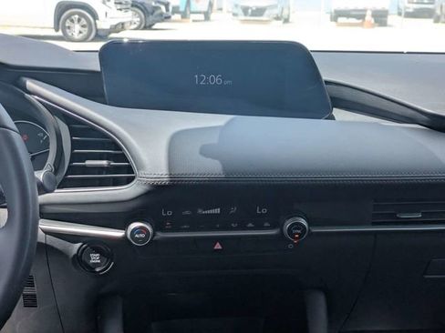 Used 2024 MAZDA MAZDA3 s FWD image 16