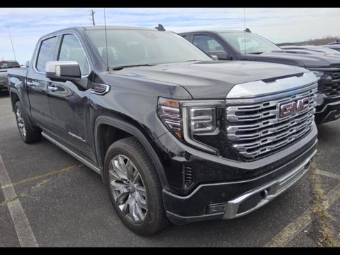 Used 2025 GMC Sierra 1500 Denali image 2