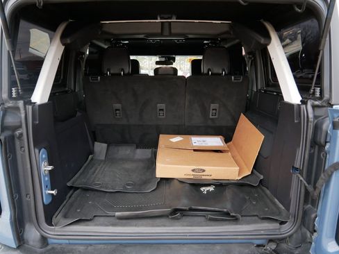 Used 2023 Ford Bronco Badlands w/ Sasquatch Package image 10