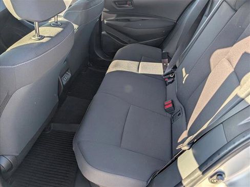 Used 2025 Toyota Corolla LE w/ LE Premium Package image 17