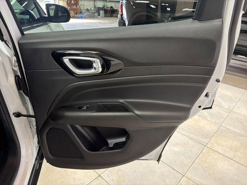 Used 2022 Jeep Compass Altitude image 19