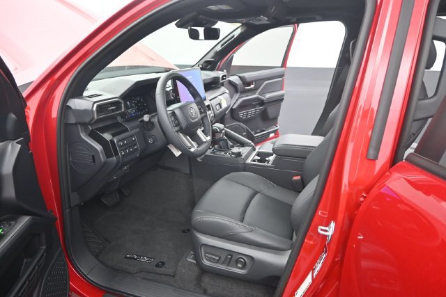 New 2026 Toyota 4Runner Limited AWD/4WD image 4