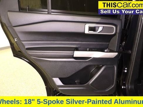 Used 2022 Ford Explorer XLT w/ Equipment Group 202A AWD/4WD image 37