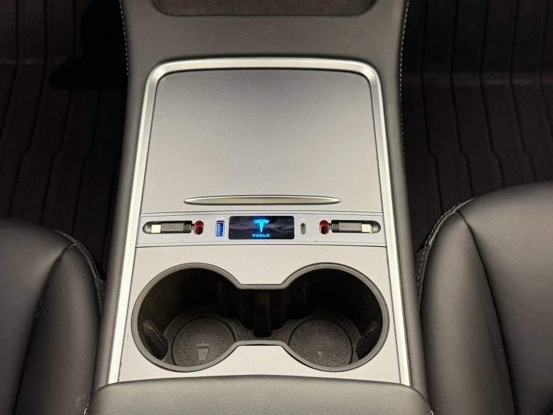 Used 2025 Tesla Model Y Long Range AWD/4WD image 14