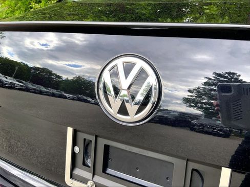 Used 2015 Volkswagen Jetta GLI SE FWD image 31