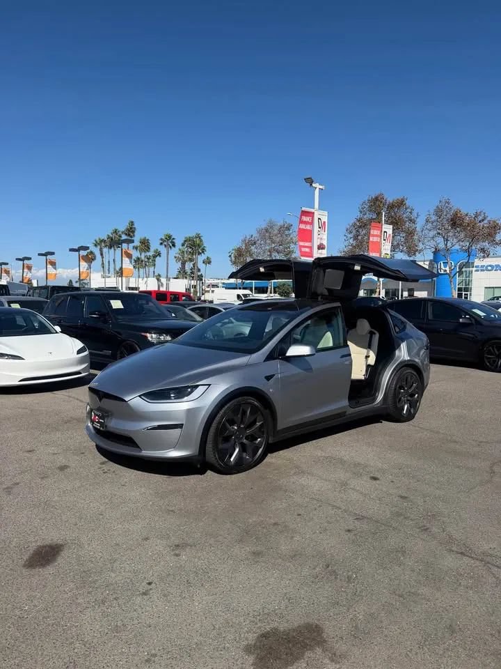 Used 2026 Tesla Model X AWD/4WD image 6