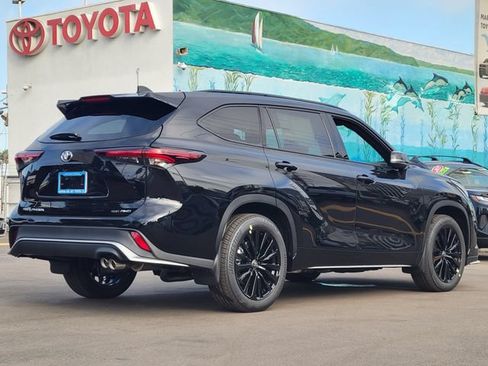 New 2026 Toyota Highlander XSE AWD/4WD image 4