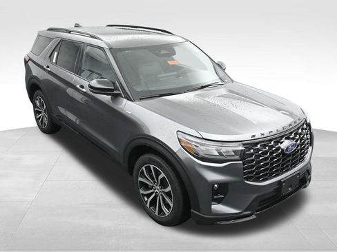 New 2026 Ford Explorer ST-Line image 12