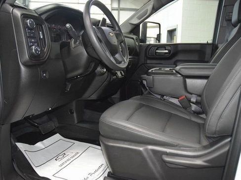 Used 2024 Chevrolet Silverado 3500 W/T w/ WT Convenience Package image 32