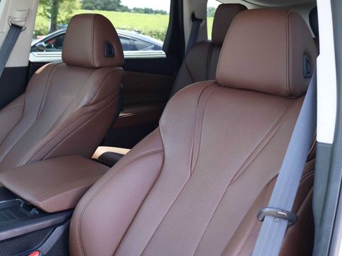 Certified 2025 Acura MDX FWD w/ Technology Package image 11