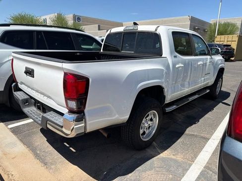 Used 2019 Toyota Tacoma SR5 RWD image 4