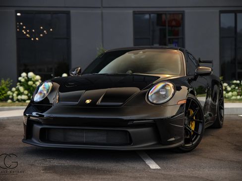 Used 2022 Porsche 911 GT3 RWD image 2