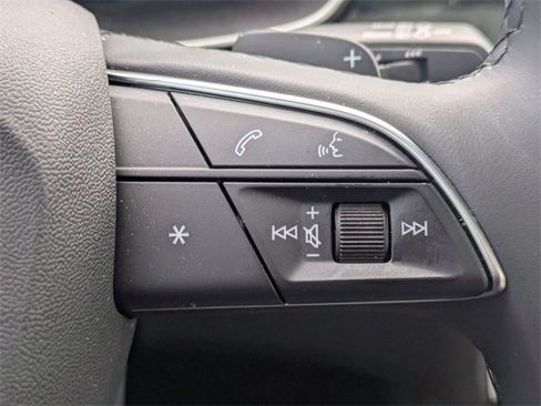 Used 2024 Audi Q3 2.0T Premium Plus image 28