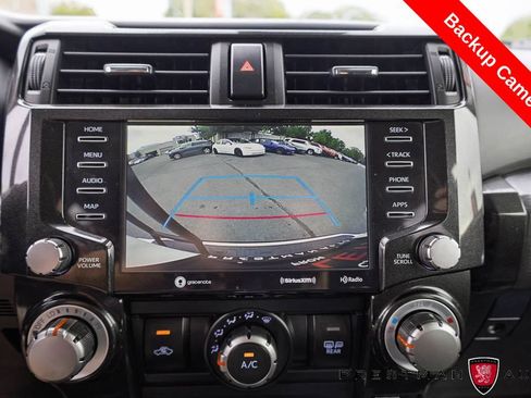 Used 2021 Toyota 4Runner TRD Off-Road AWD/4WD image 4