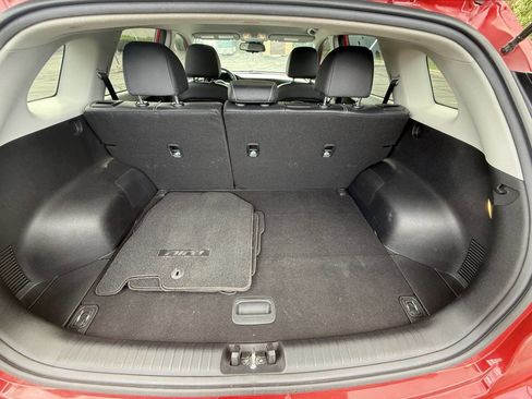Used 2020 Kia Niro EX FWD image 15