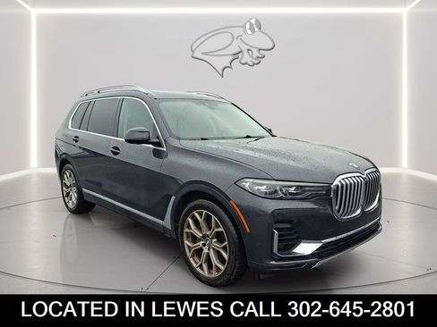 Used 2020 BMW X7 xDrive40i w/ Premium Package image 3
