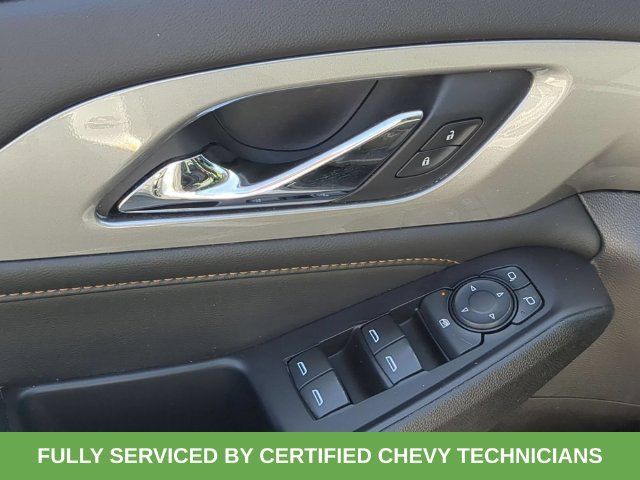 Used 2021 Chevrolet Traverse LS FWD image 22