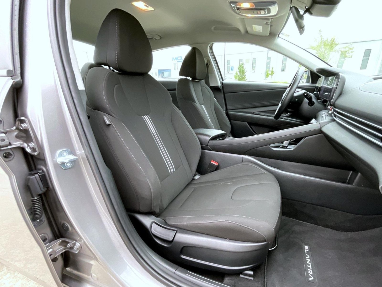 Certified 2023 Hyundai Elantra SEL w/ Convenience Package FWD image 16