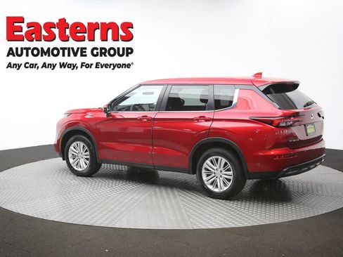 Used 2024 Mitsubishi Outlander ES AWD/4WD image 62
