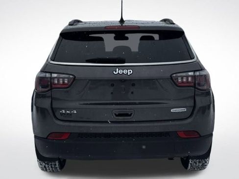 Used 2022 Jeep Compass Latitude image 7