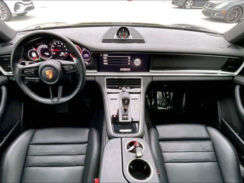 Used 2023 Porsche Panamera Platinum Edition image 14