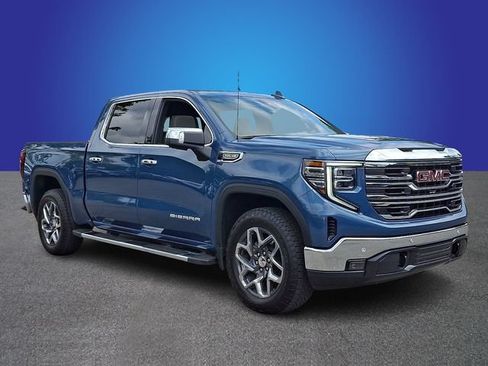 Used 2024 GMC Sierra 1500 SLT w/ SLT Premium Plus Package AWD/4WD image 3